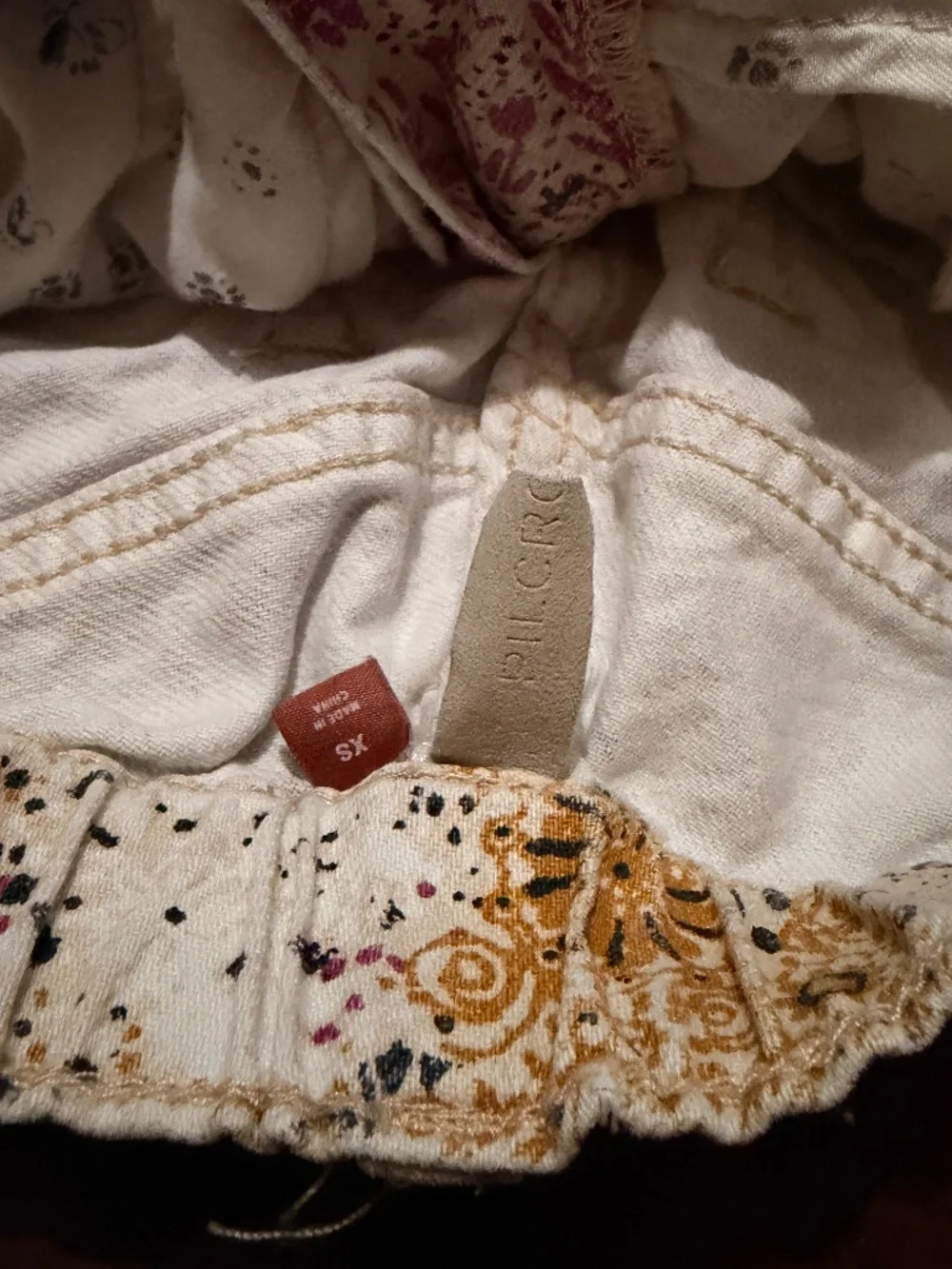 Anthropologie Pilcro XS floral print shorts - Picture 2 of 6